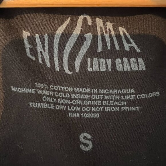 Lady Gaga Band Tee Womens SZ Small Enigma Las Vegas Residency 100% Cotton Music - Picture 2 of 11